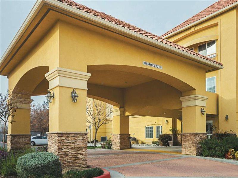 La Quinta By Wyndham Fresno Northwest Hotel Exterior photo