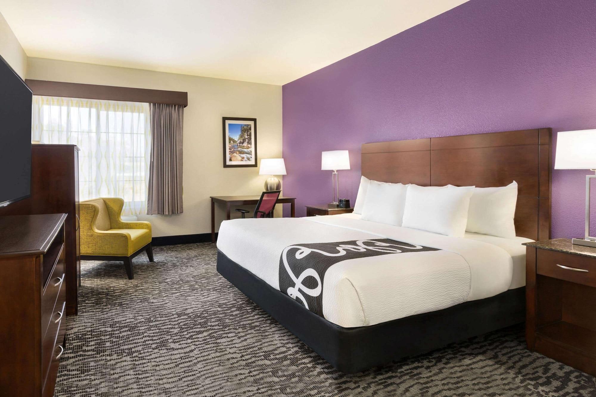 La Quinta By Wyndham Fresno Northwest Hotel Exterior photo