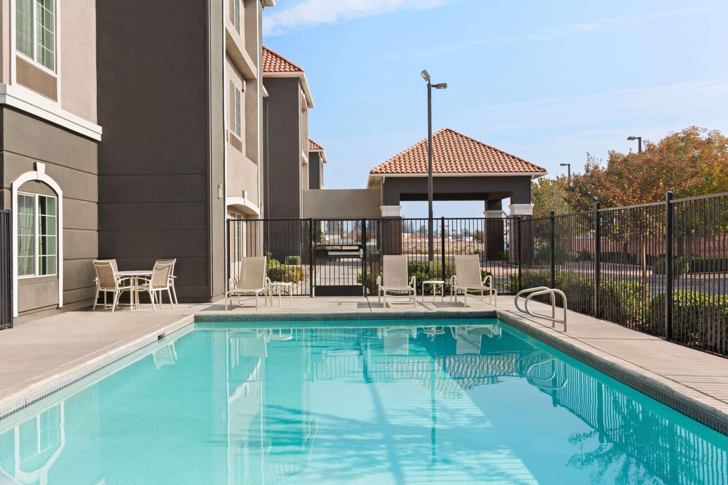 La Quinta By Wyndham Fresno Northwest Hotel Exterior photo